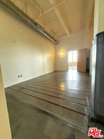 1850 Industrial Street #607 photo 12