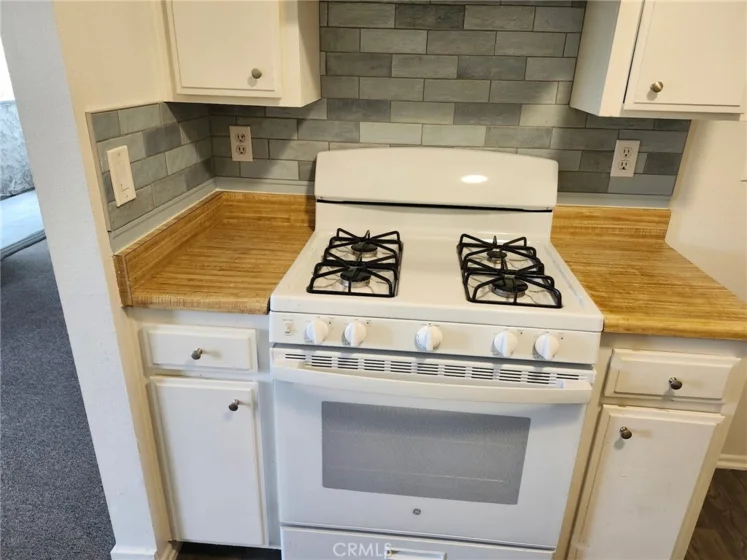 3649 Glendon Avenue #202 photo 23