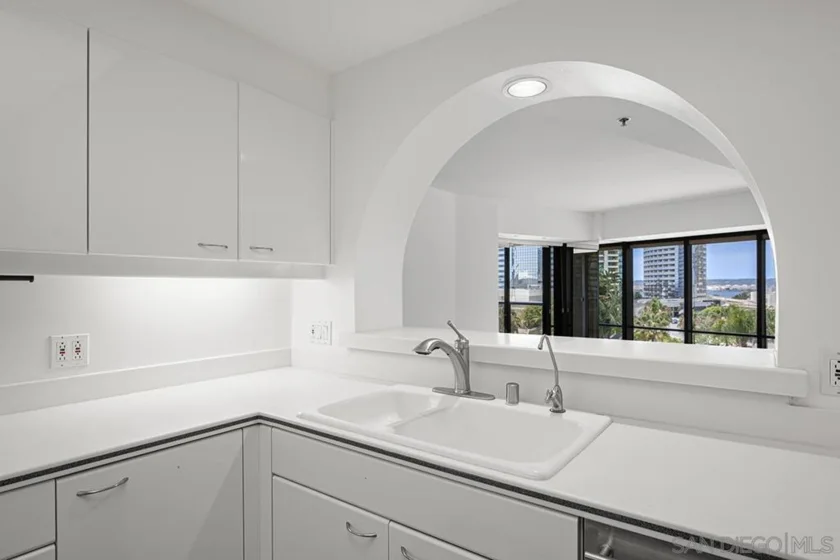 200 Harbor Drive #703 photo 10