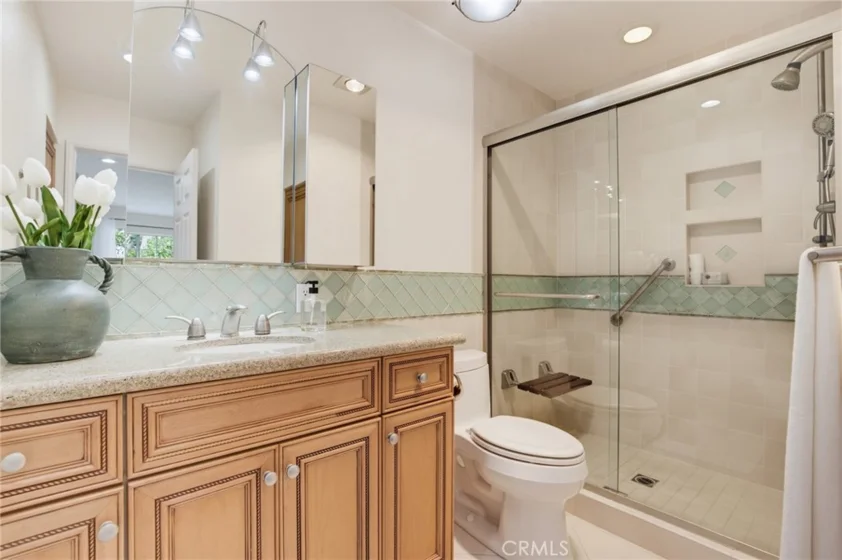 1326 W Park Western #206 photo 17
