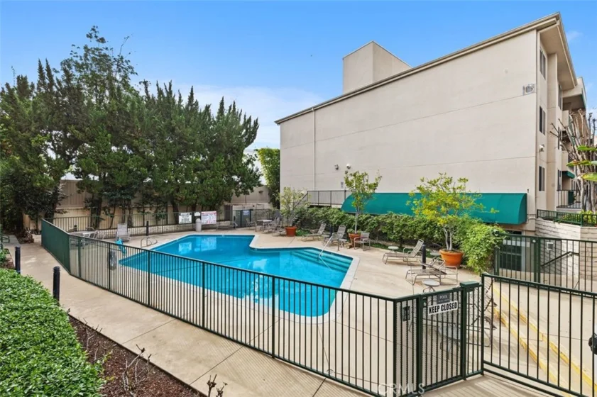 4501 Cedros Avenue #239 photo 29