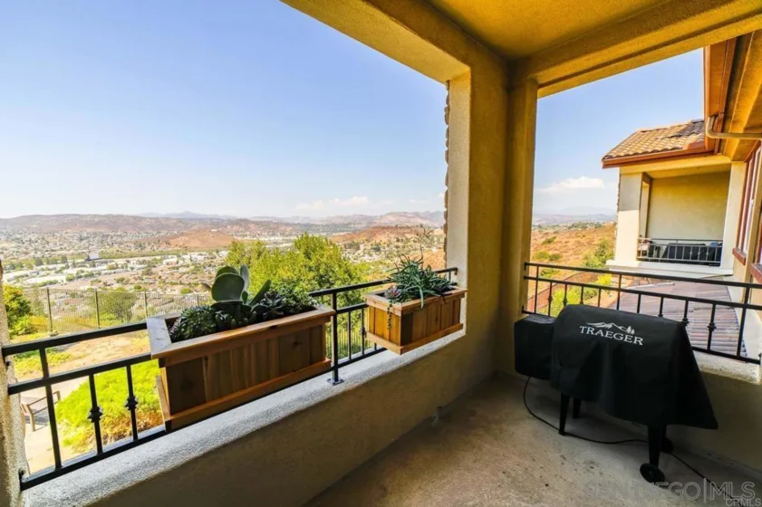1707 Montilla Strret photo 40