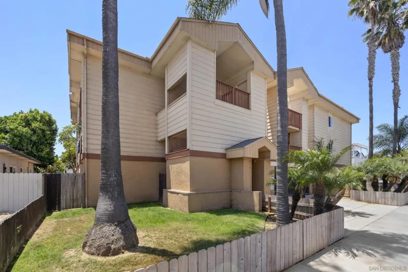 263 Dahlia Avenue #Unit 2 photo 34