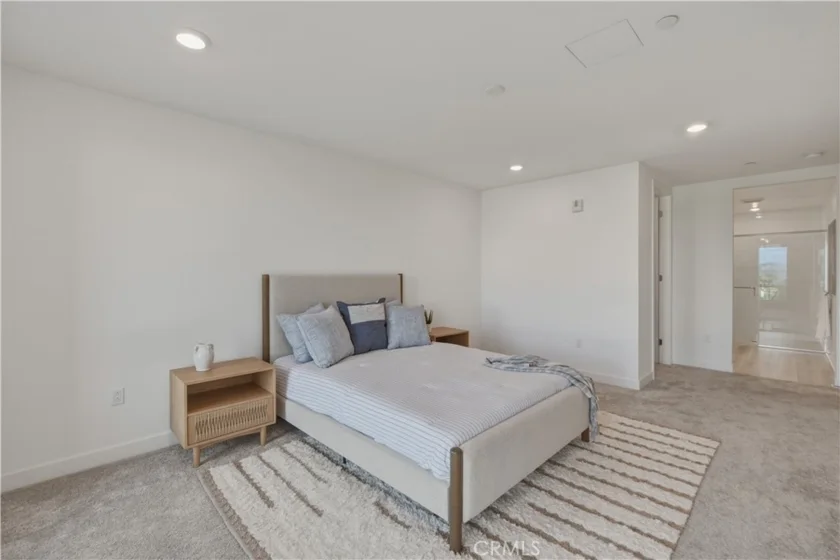 4505 Rivington photo 25