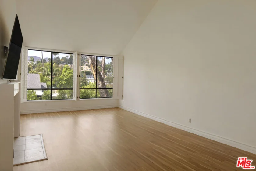 1900 Vine Street #403 photo 46