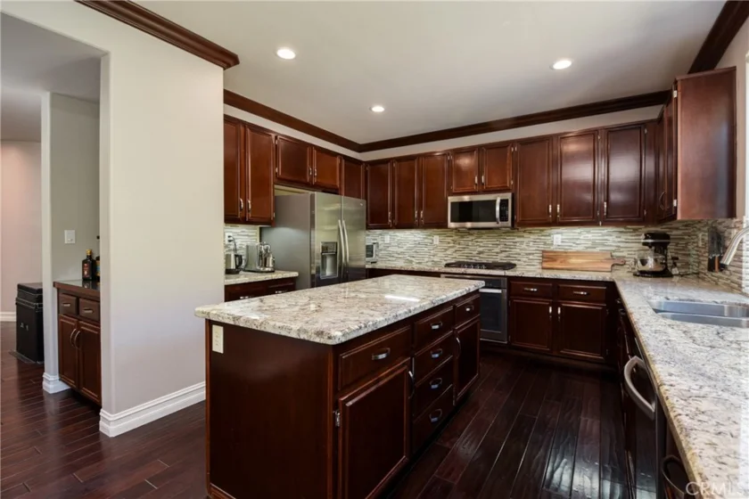 38800 Cobblestone photo 13