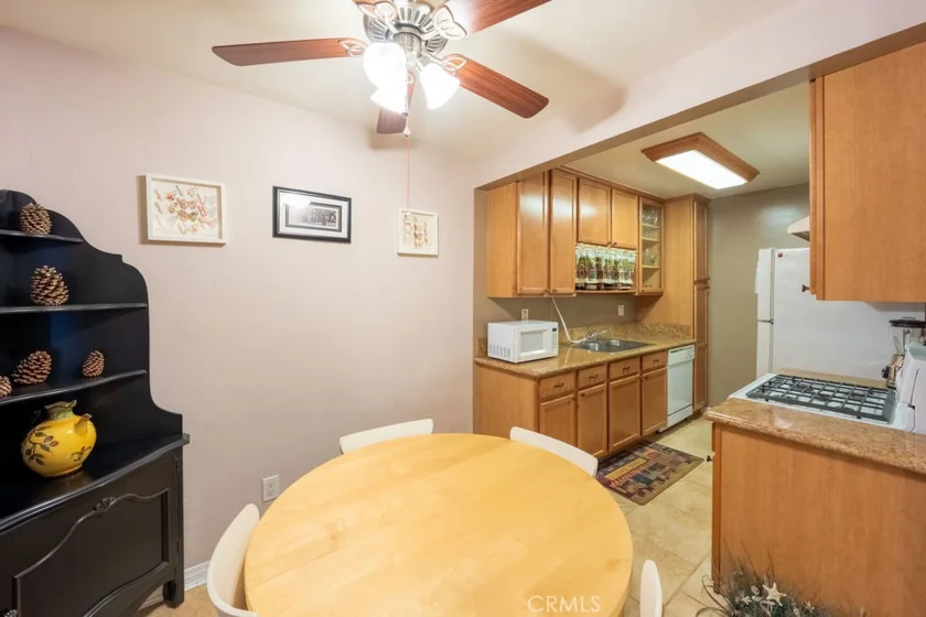 1430 W Lambert Road #407 photo 9