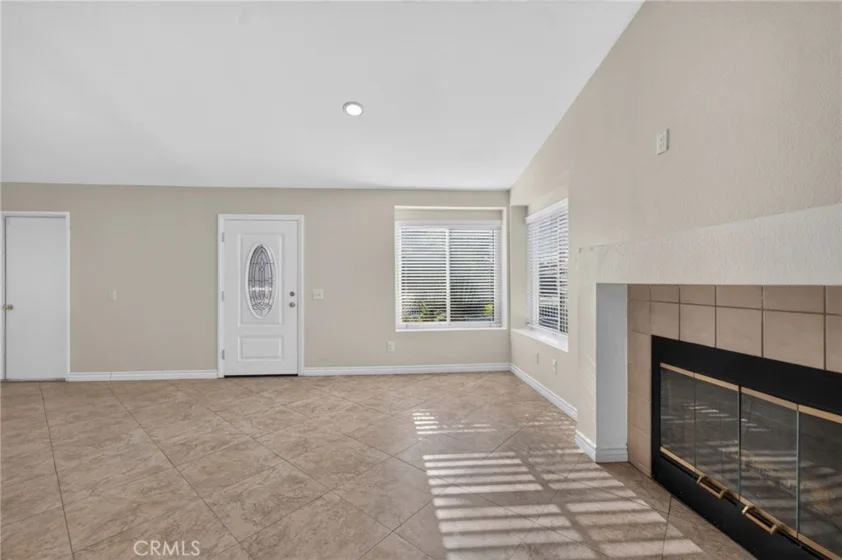 39427 Canyon Rim photo 9