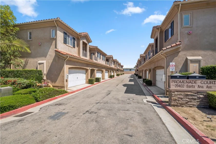 20402 Santa Ana #13 photo 20
