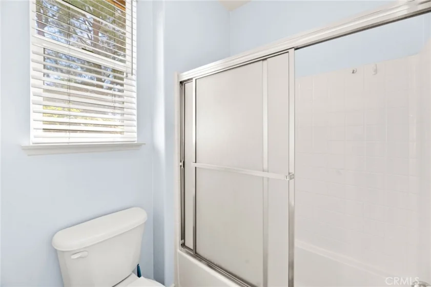 39894 Camden Court photo 36