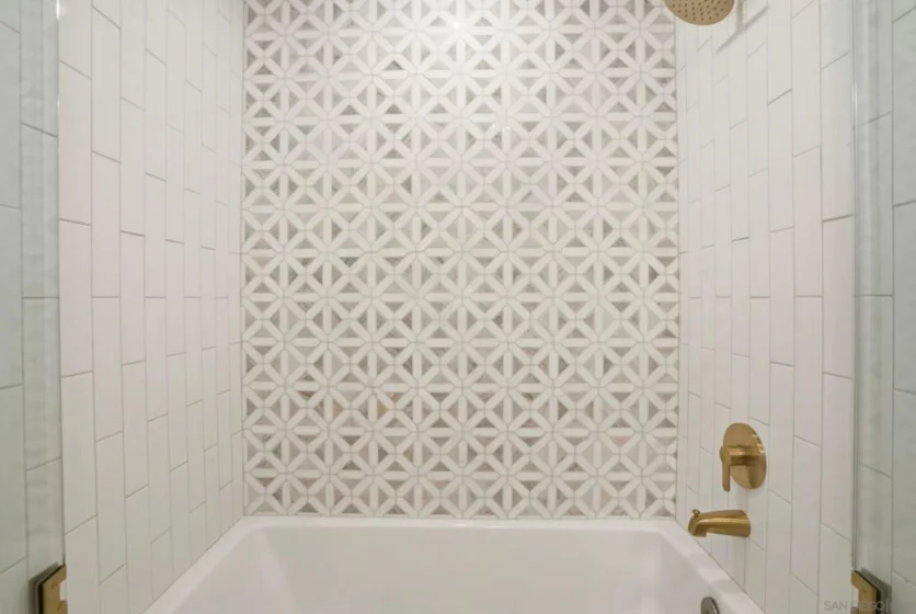140 Walnut #4B photo 37