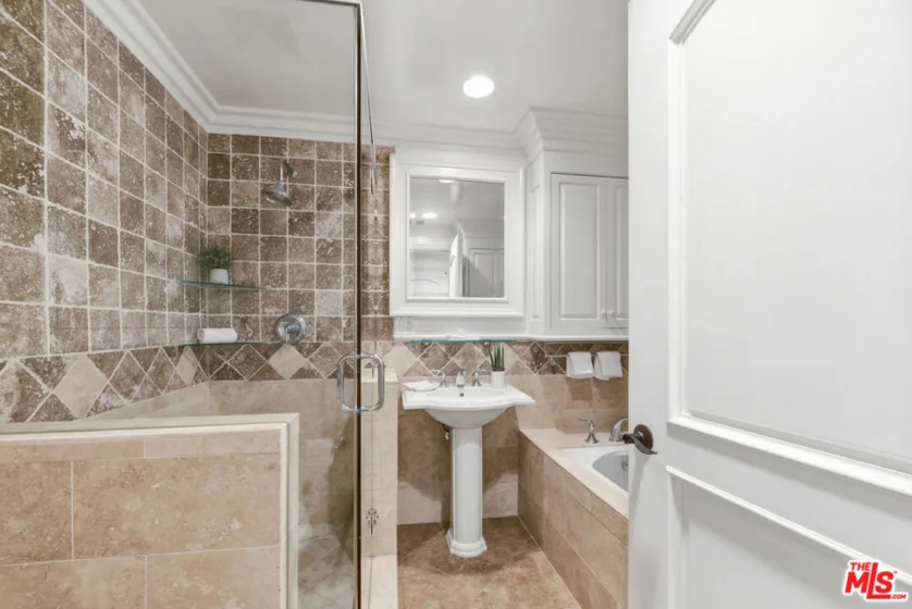 11440 National Boulevard #16 photo 9