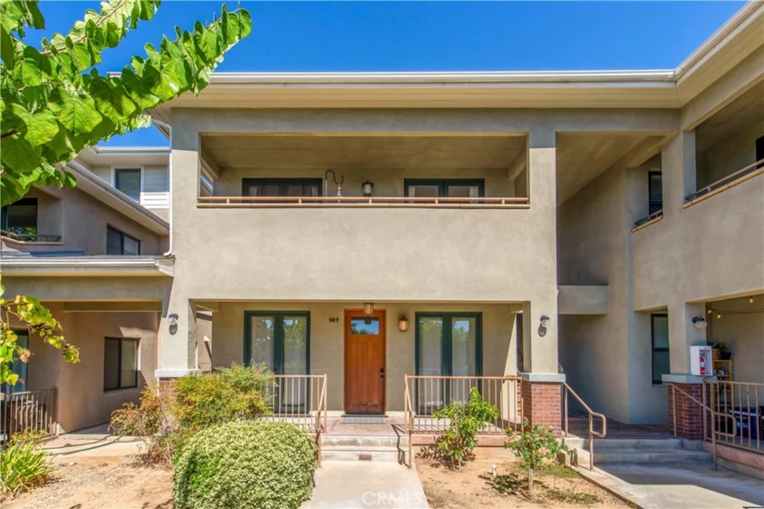 1448 N Fair Oaks Avenue #Unit 107 photo 2