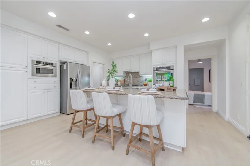 83 Twin Gables photo 14