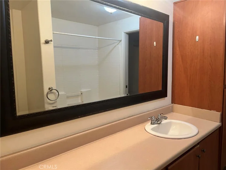 31221 Taylor photo 25