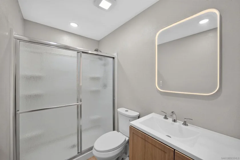 8318 Panorama Ridge Court photo 18