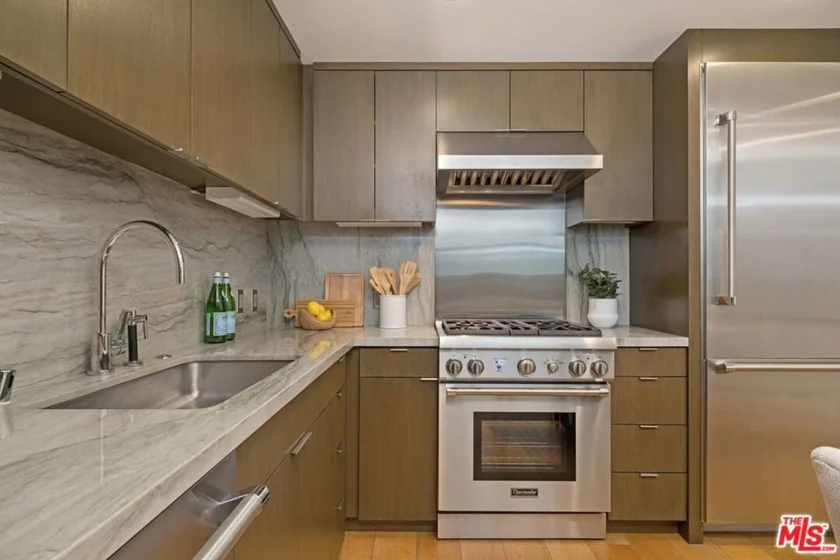 1705 Ocean Avenue ##107 photo 13