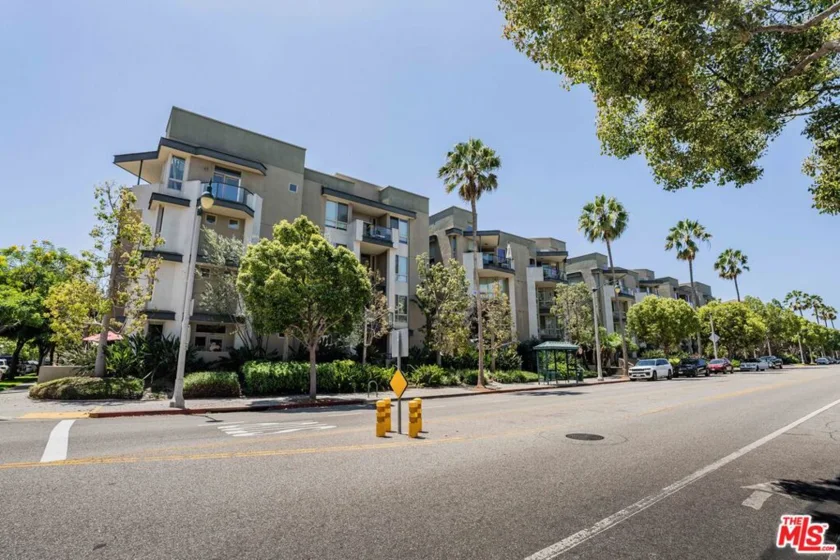 13044 Pacific Promenade #424 photo 19