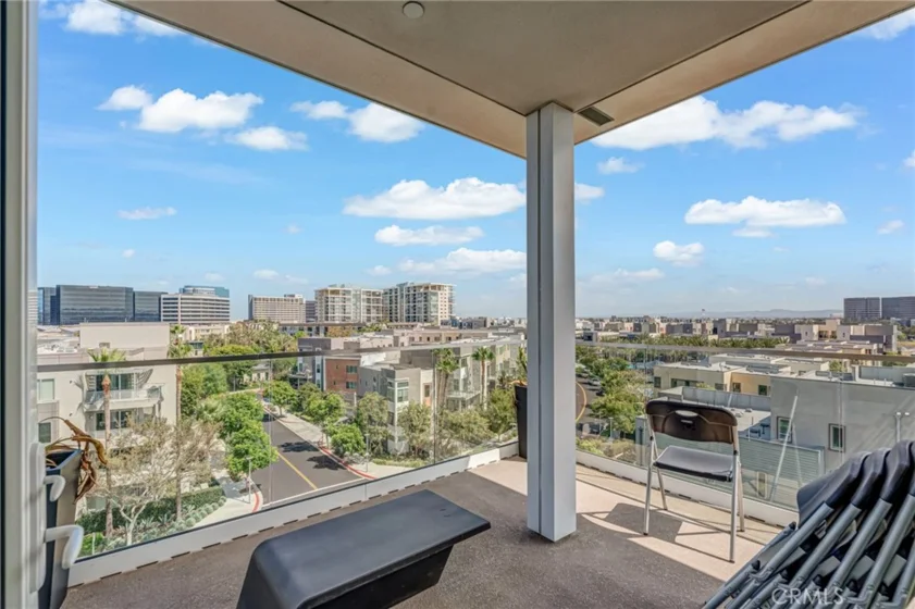 4600 Rivington photo 27