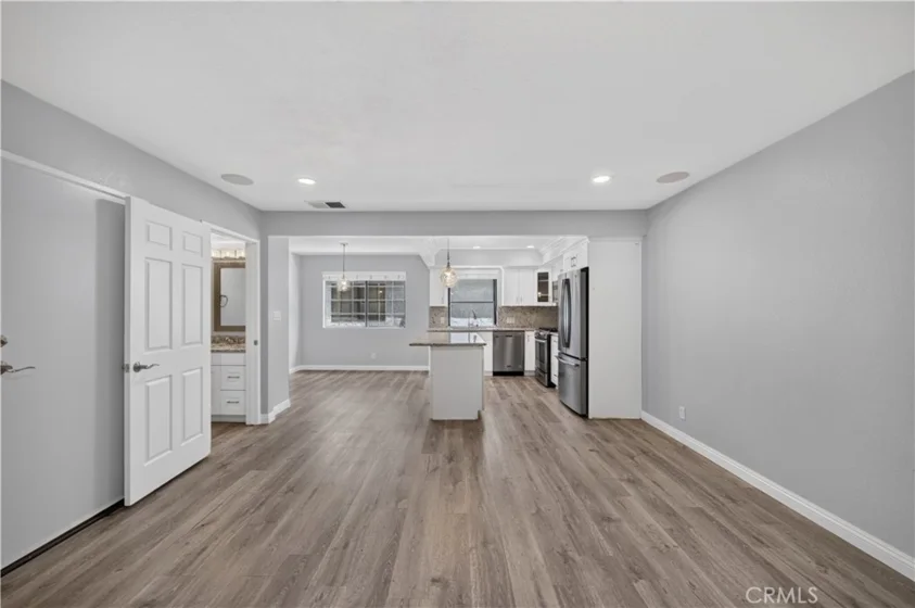1221 N Sycamore #5 photo 5