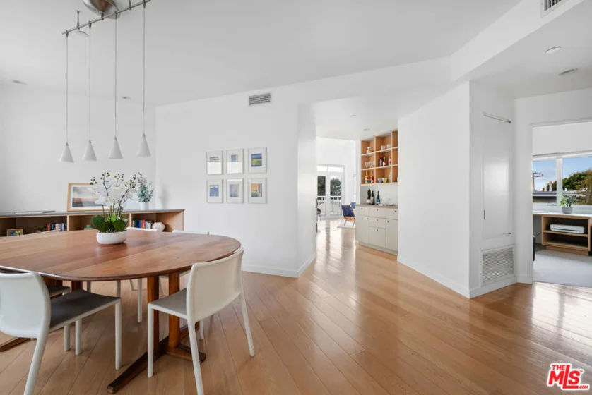 2913 3rd Street #304 photo 3