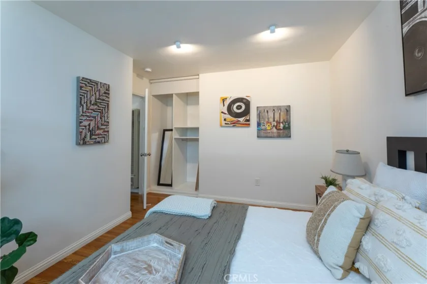 1014 E Carson Street #7 photo 17