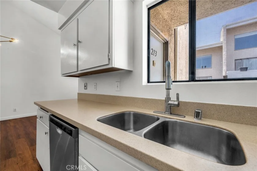 10521 National Boulevard #213 photo 6