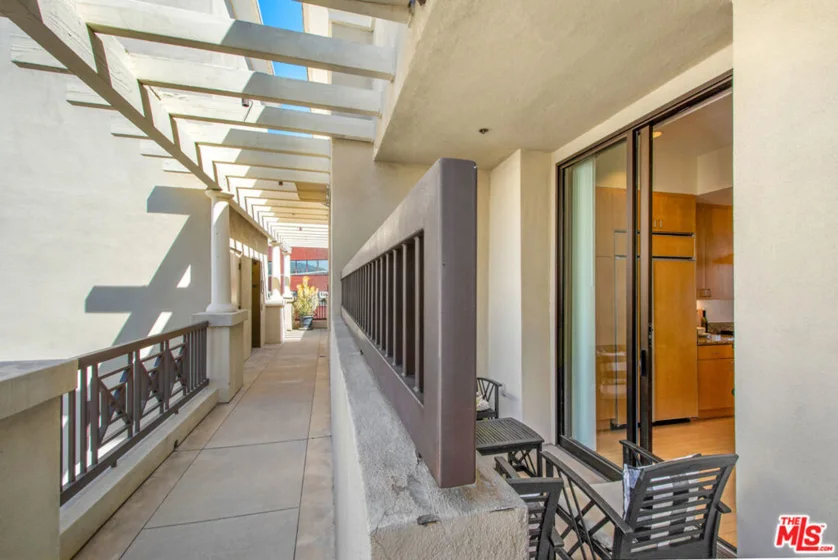 11847 Gorham Avenue #403 photo 37