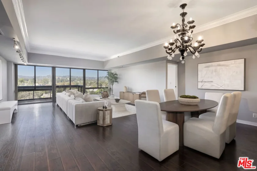 10445 Wilshire Boulevard #703 photo 2