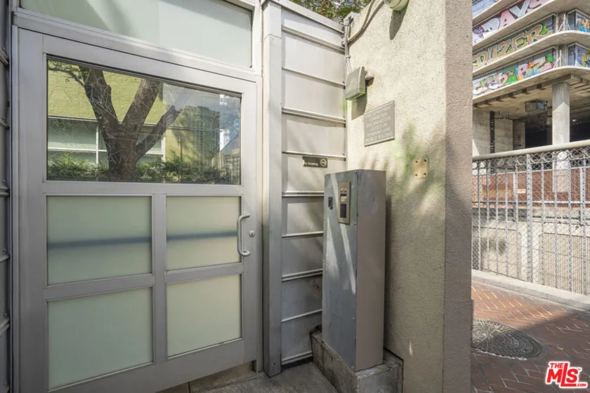 1130 S Flower Street #215 photo 20