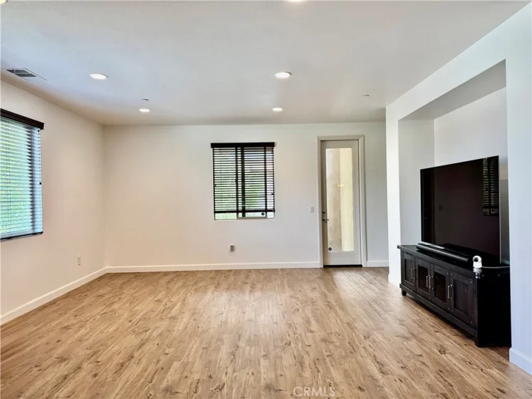 1391 Clementine Way photo 19