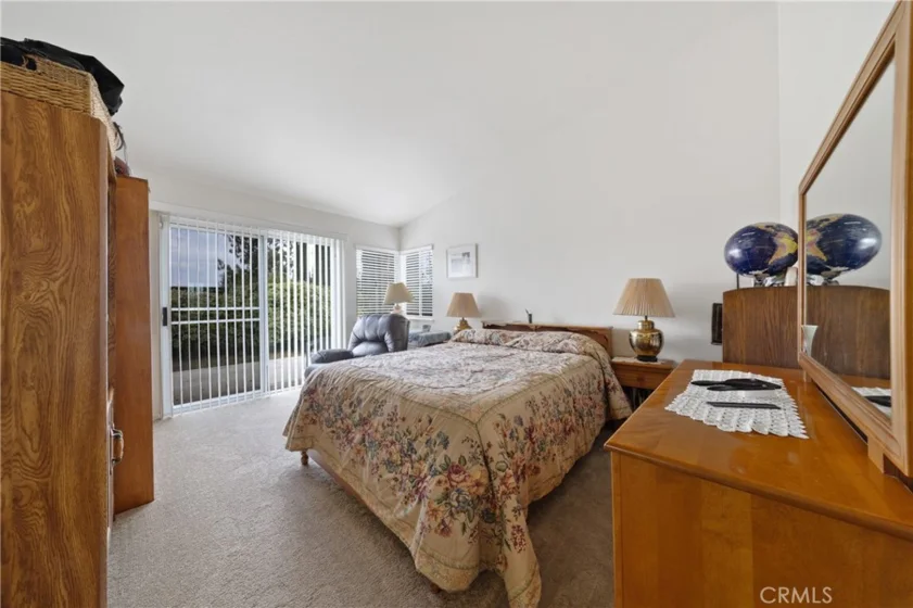39560 Glenwood Court photo 22