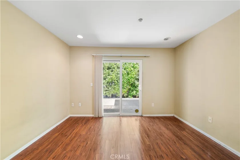 1008 S Marengo Avenue #D photo 35