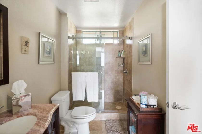 1430 Colby Avenue #102 photo 5