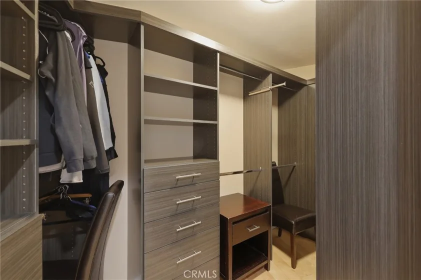 14271 Dickens Street #201 photo 29