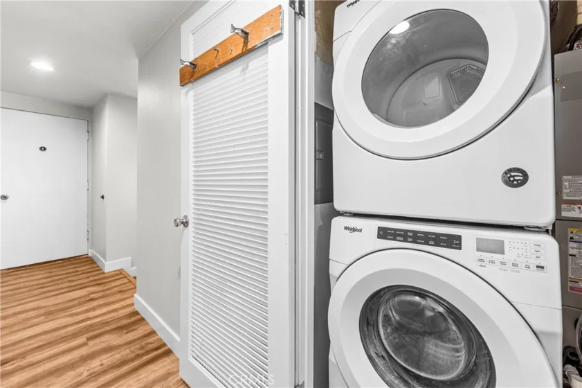6800 Lampson photo 20