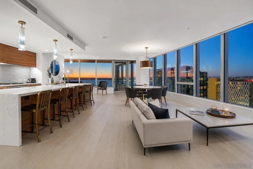 888 W E Street #1801 photo 6