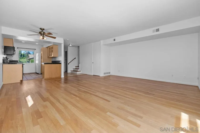 5710 Ferber Street photo 6