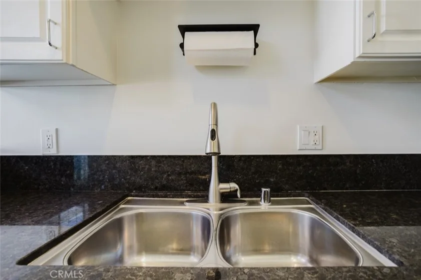 21529 Saticoy Street #217 photo 17
