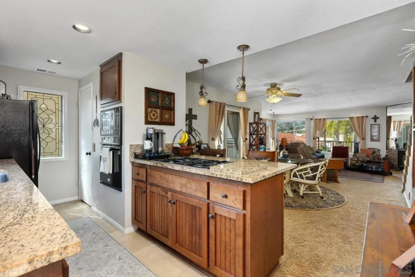 2520 Navarra Drive #C photo 19