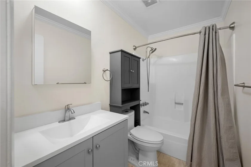 15425 Sherman #107A photo 14