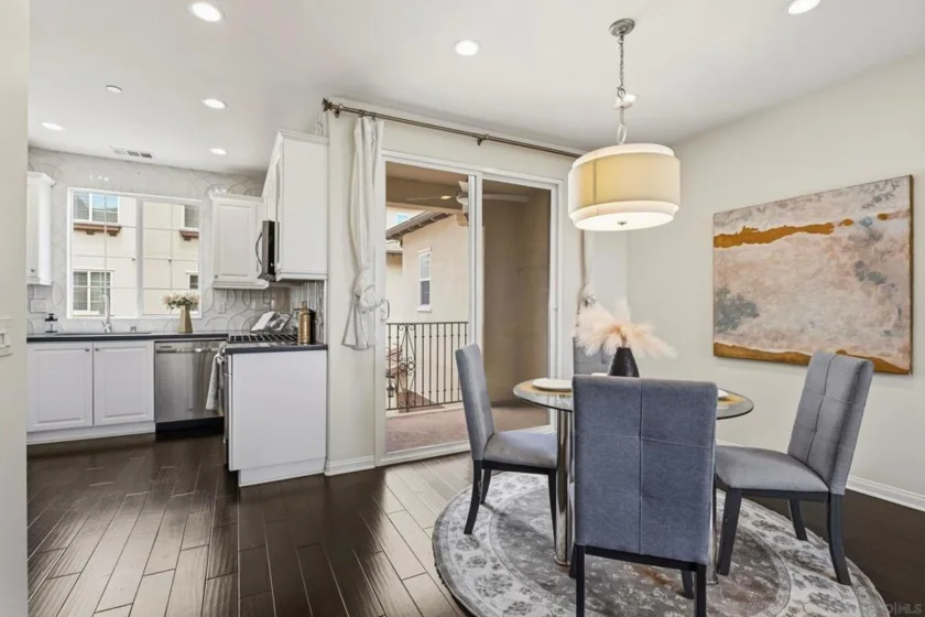 16467 Veridian Circle photo 32