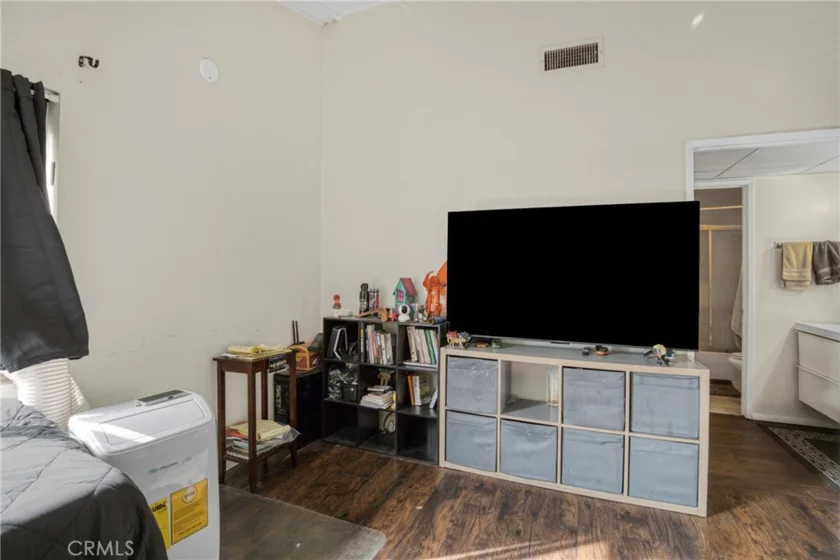 7300 Lennox #J5 photo 12