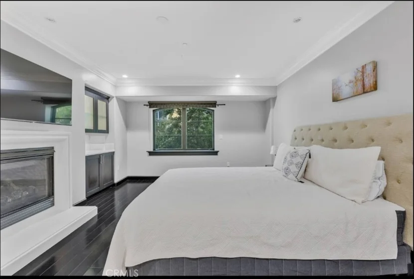 155 Cordova Street #203 photo 33