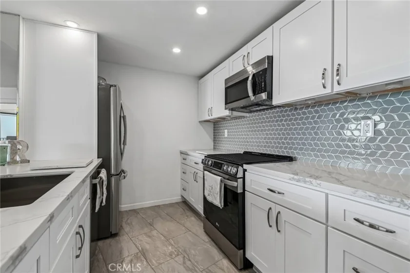 700 E Ocean Boulevard #2801 photo 15