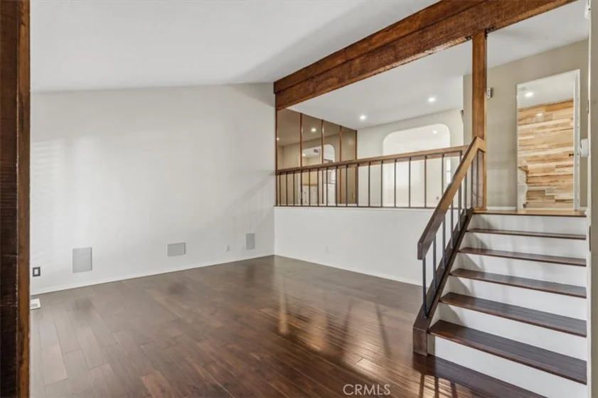 6227 Randi Avenue photo 3