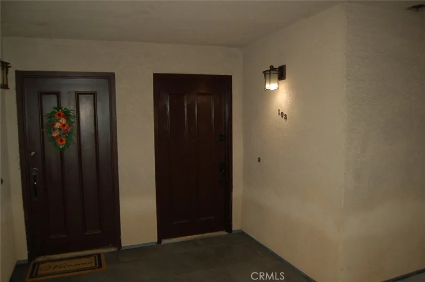 121 S Wilson #103 photo 7