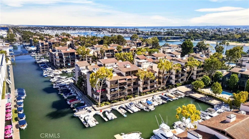 6229 N Marina Pacifica photo 27