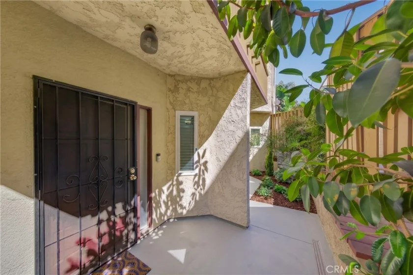 1026 S Marengo Avenue #2 photo 34