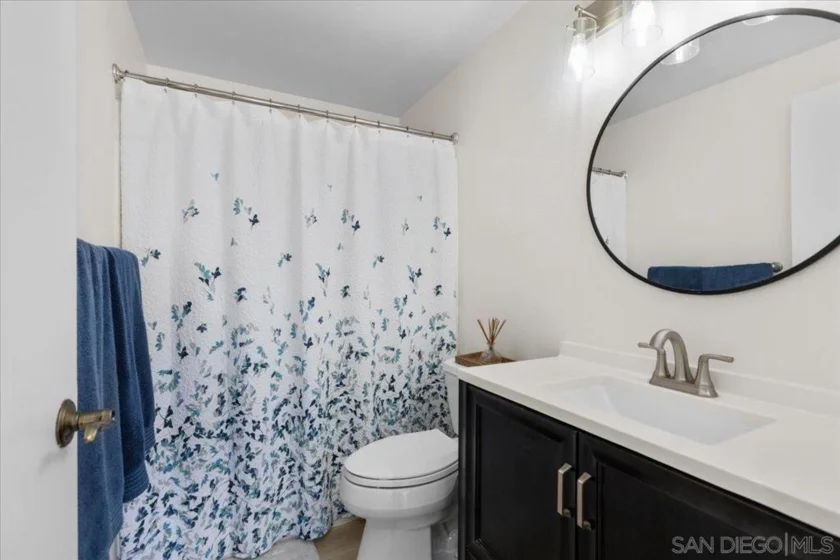 2150 Camino De La Reina #4204 photo 18